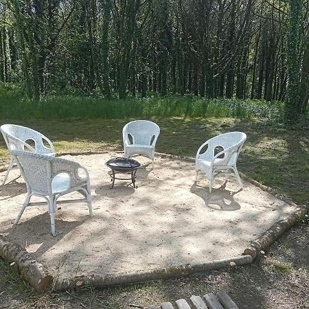 Plouray Tente Nature מראה חיצוני תמונה